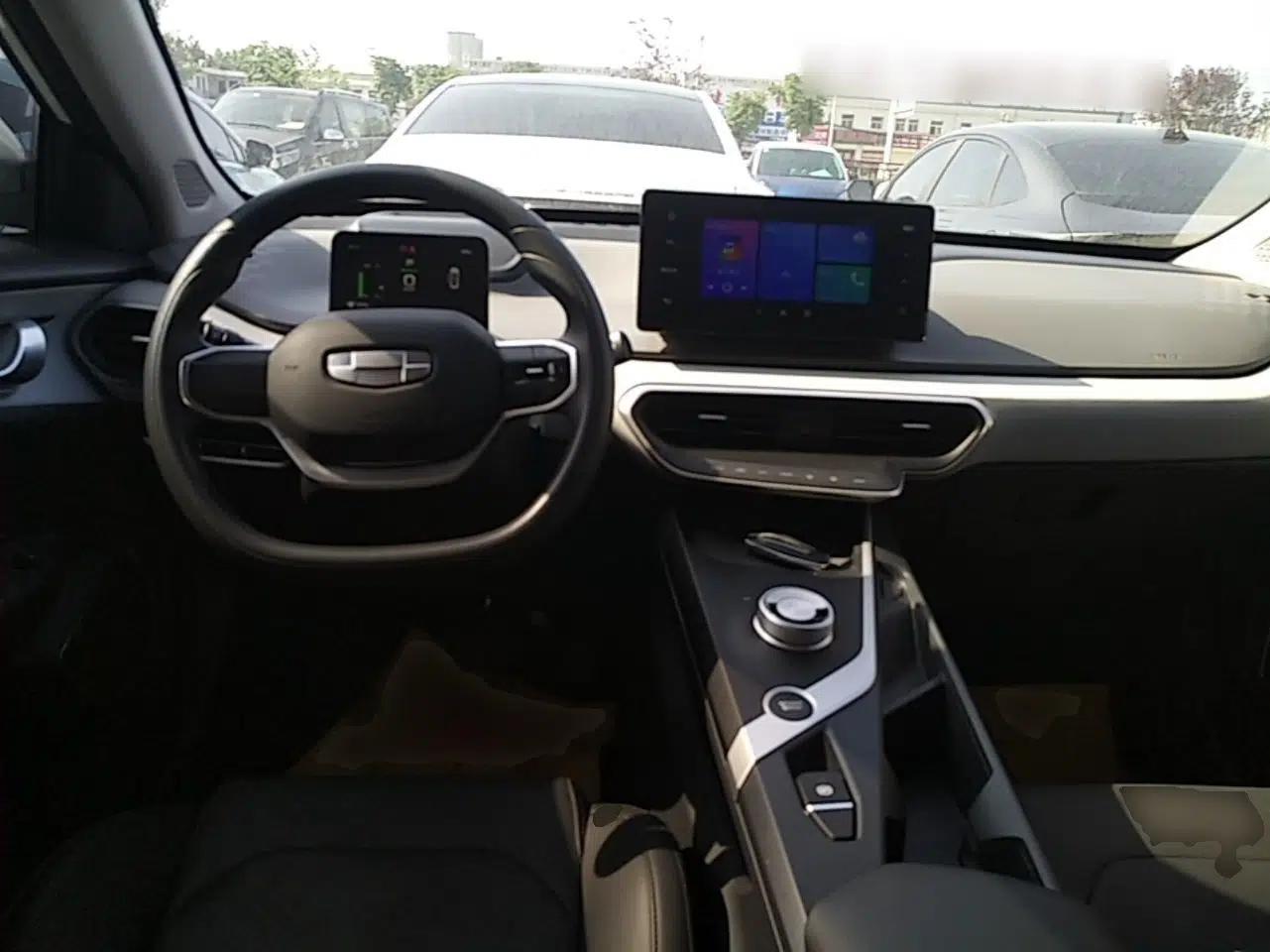 Used Geometry A 2024 500KM Travel Edition — миниатюра 12