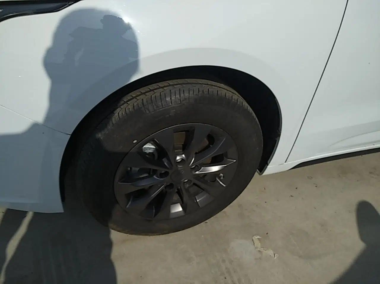 Used Geometry A 2024 500KM Travel Edition — миниатюра 10