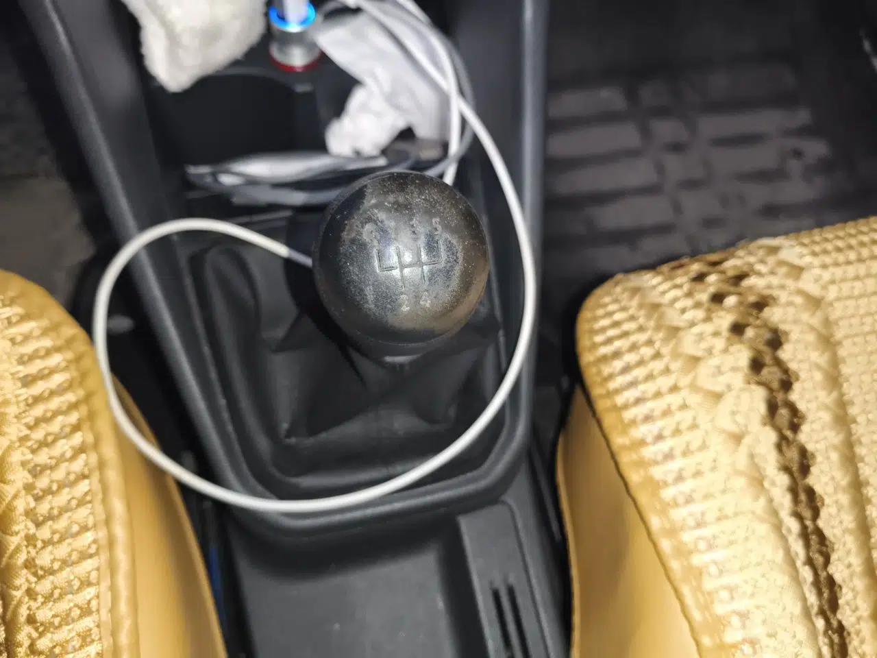 Used Jetta VA3 2021 1.5L Manual Entry-Level Version — миниатюра 14