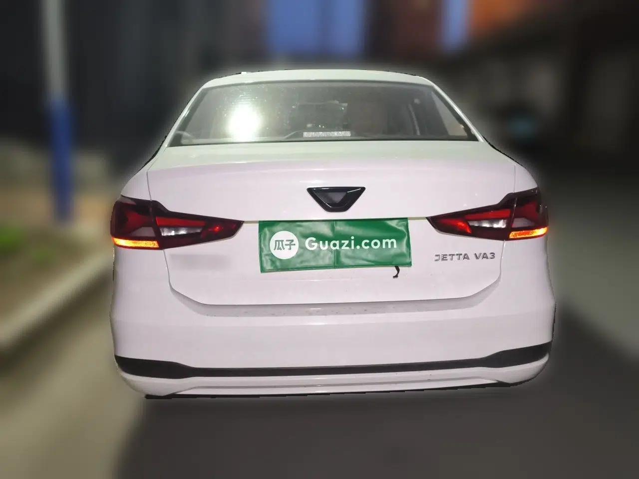 Used Jetta VA3 2021 1.5L Manual Entry-Level Version — миниатюра 5