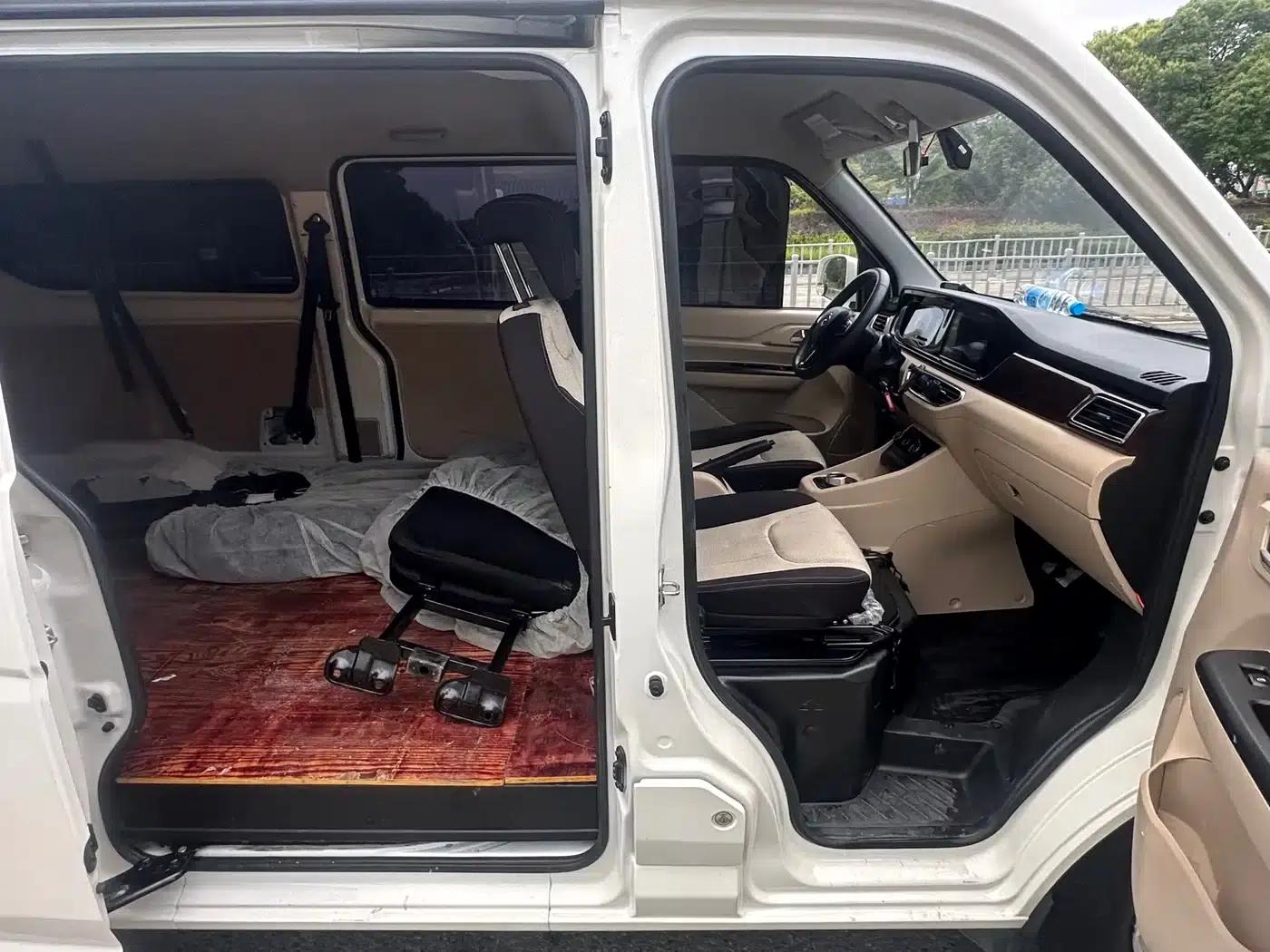 CrossStar V5 EV 2025 Model, 259km/h, Luxury Bus, 6 Seats, 38.64kWh — миниатюра 13