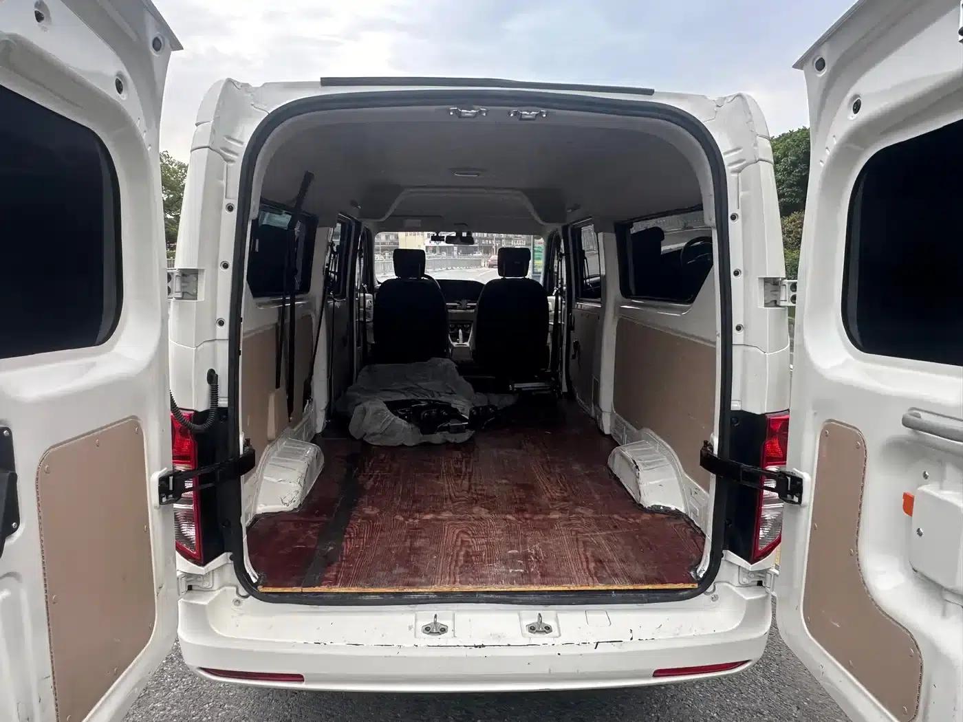 CrossStar V5 EV 2025 Model, 259km/h, Luxury Bus, 6 Seats, 38.64kWh — миниатюра 14