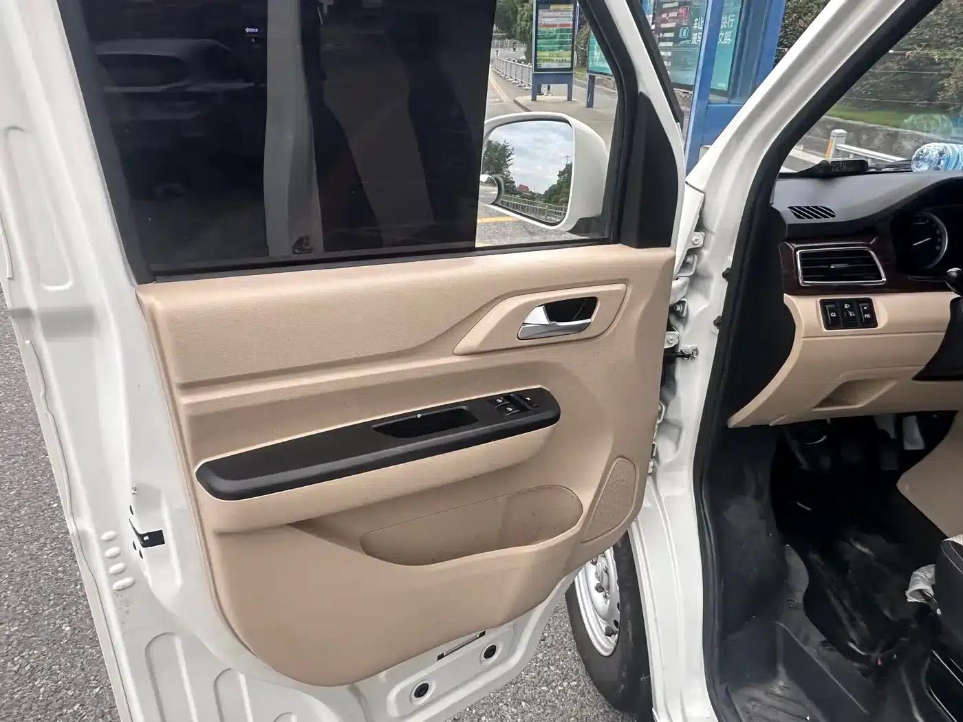 CrossStar V5 EV 2025 Model, 259km/h, Luxury Bus, 6 Seats, 38.64kWh — миниатюра 9