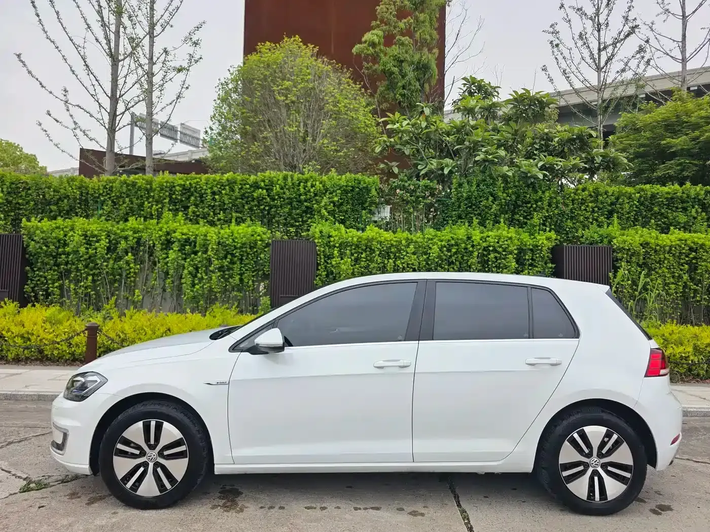 2020 Golf EV — миниатюра 2