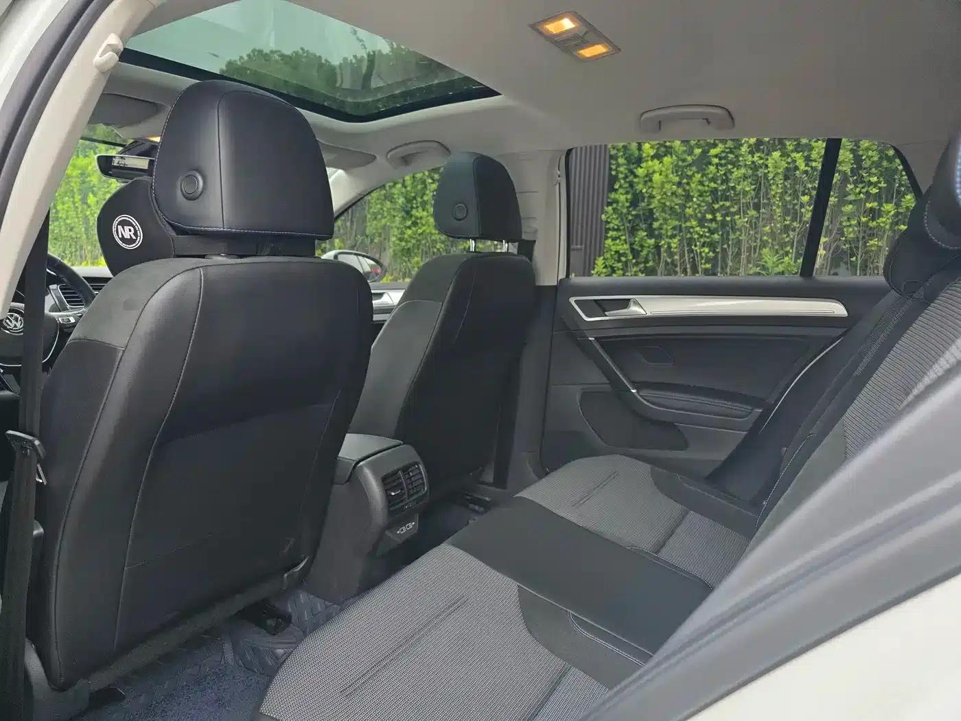 2020 Golf EV — миниатюра 7