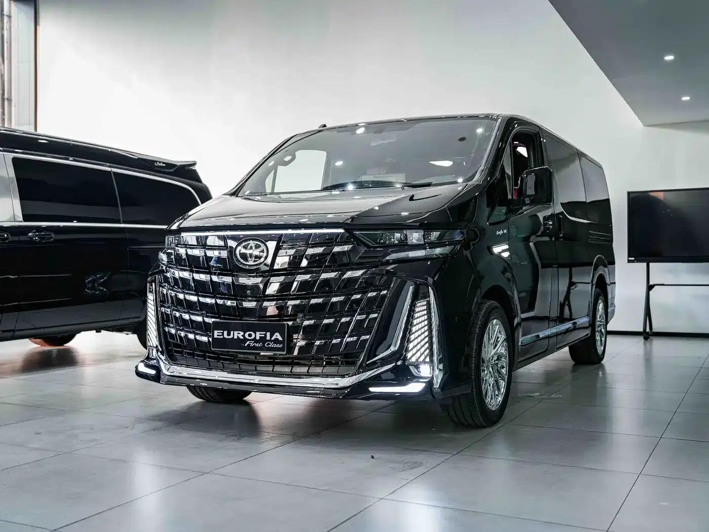 2026 HIACE 3.5L Automatic — миниатюра 1