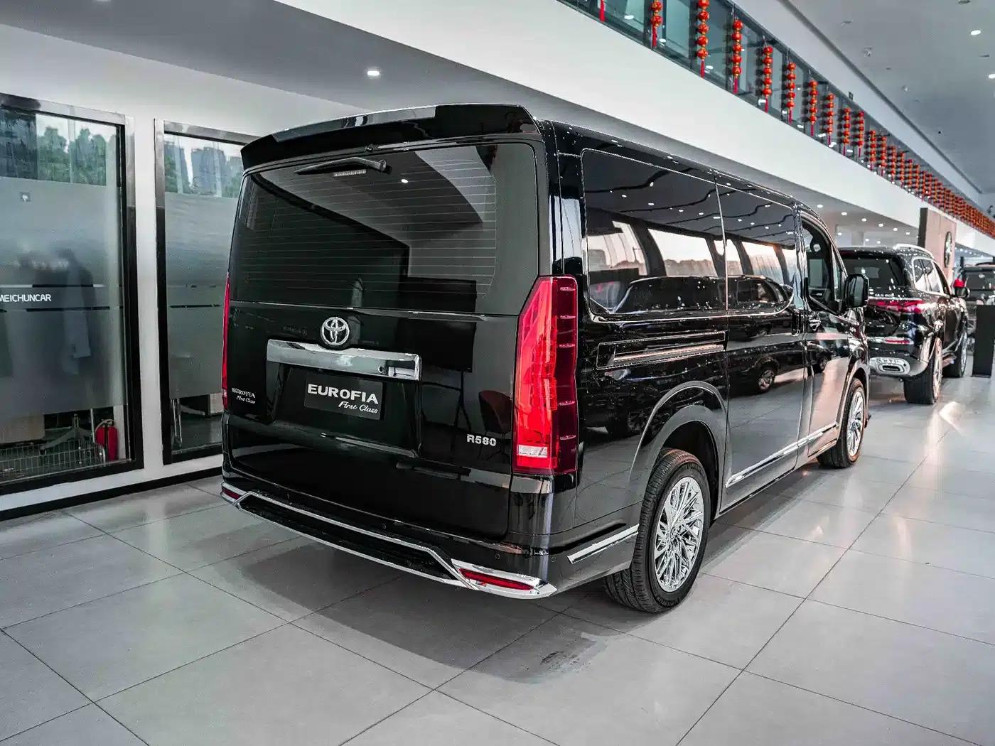 2026 HIACE 3.5L Automatic — миниатюра 15
