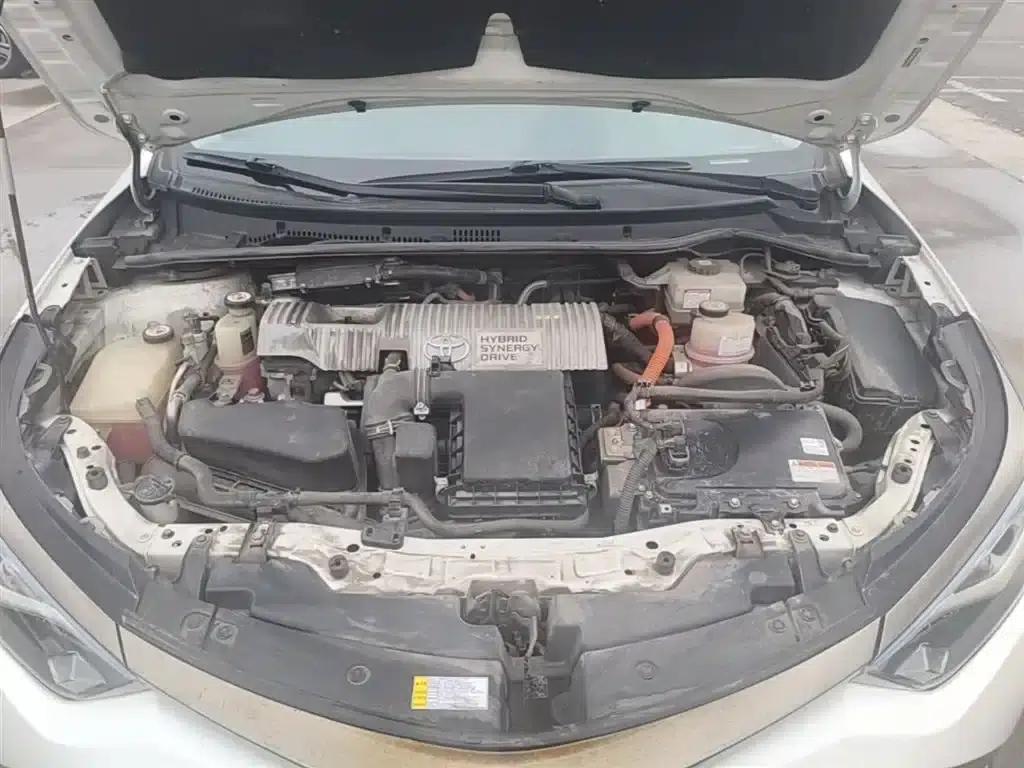 Levin Hybrid E+ 2019 1.8PH GS E-CVT Elite Sunroof Edition — миниатюра 20