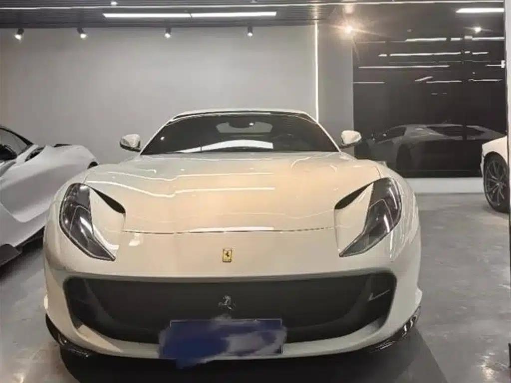 Ferrari 812 2017 6.5L Superfast — миниатюра 1