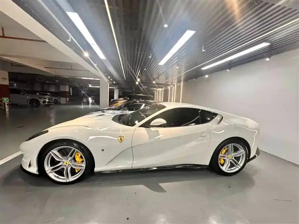 Ferrari 812 2017 6.5L Superfast — миниатюра 2