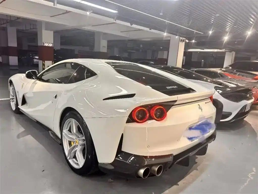 Ferrari 812 2017 6.5L Superfast — миниатюра 3