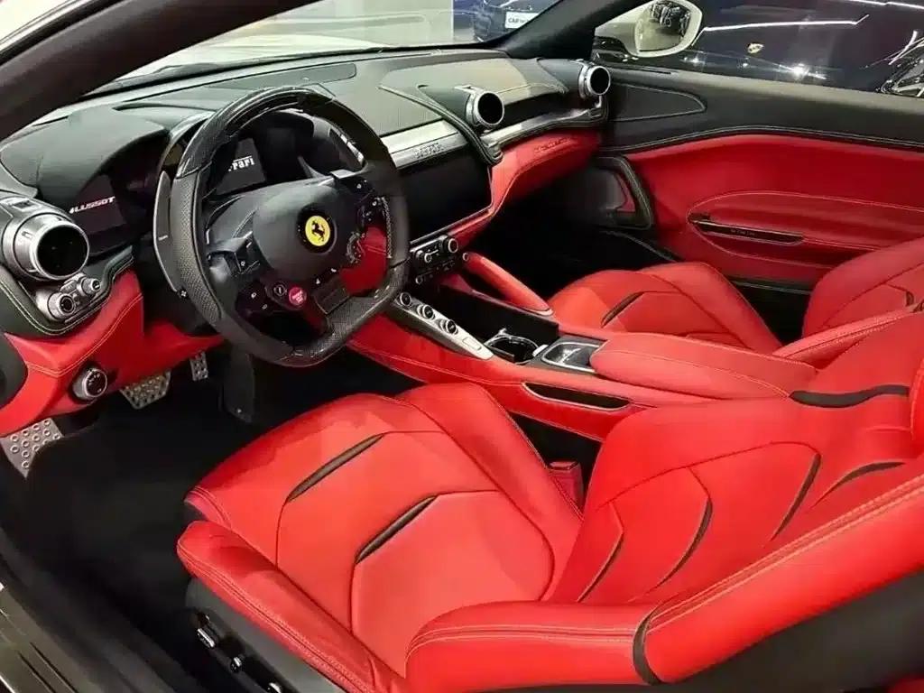 2017 GTC4Lusso 3.9T V8 — миниатюра 8