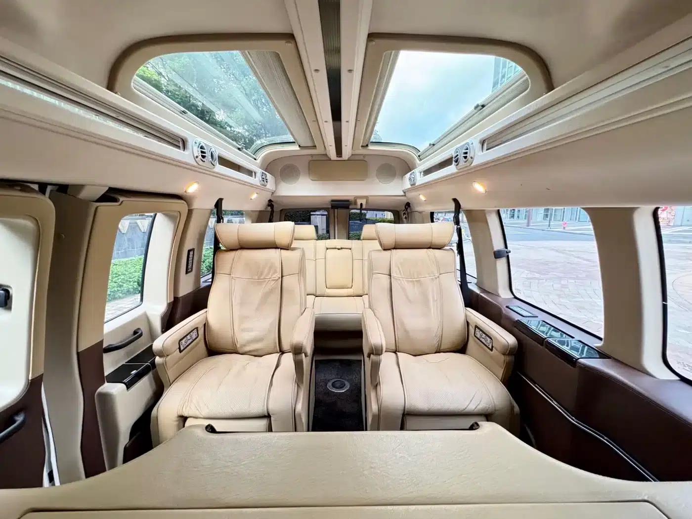 2018 SAVANA 6.0L 2500s Supreme Edition — миниатюра 13