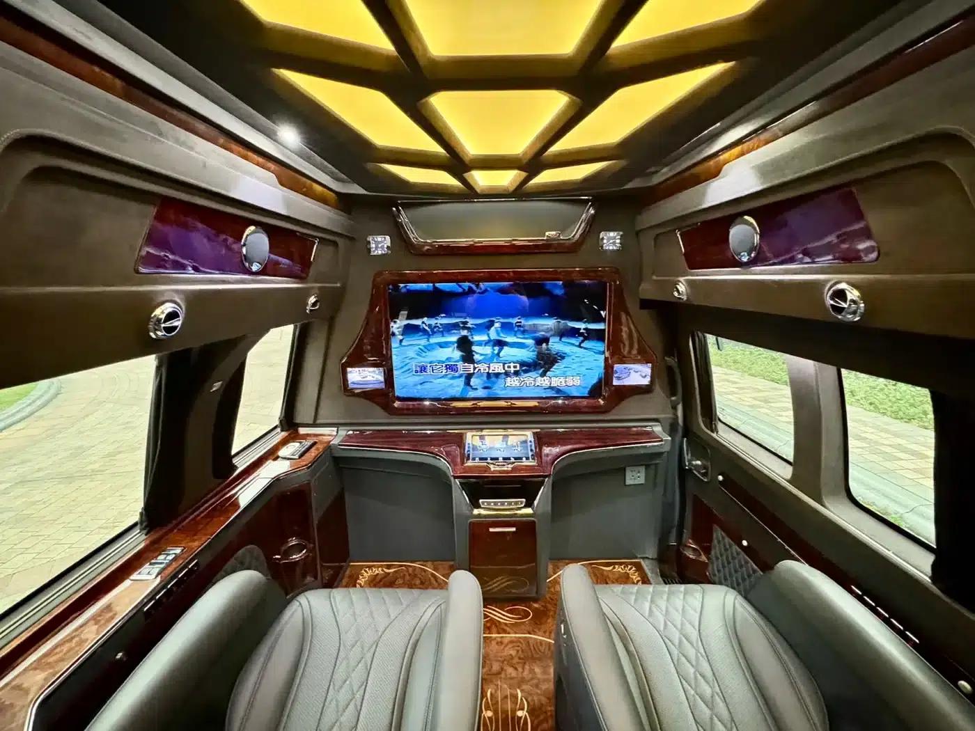 2020 SAVANA 6.0L G760 Elegant Supreme Edition — миниатюра 11