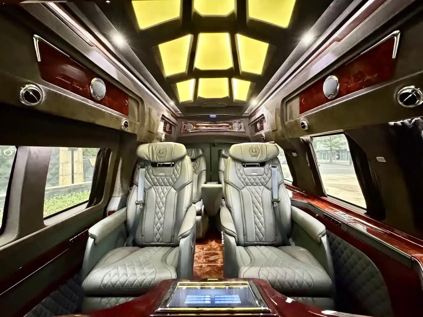 2020 SAVANA 6.0L G760 Elegant Supreme Edition — миниатюра 13