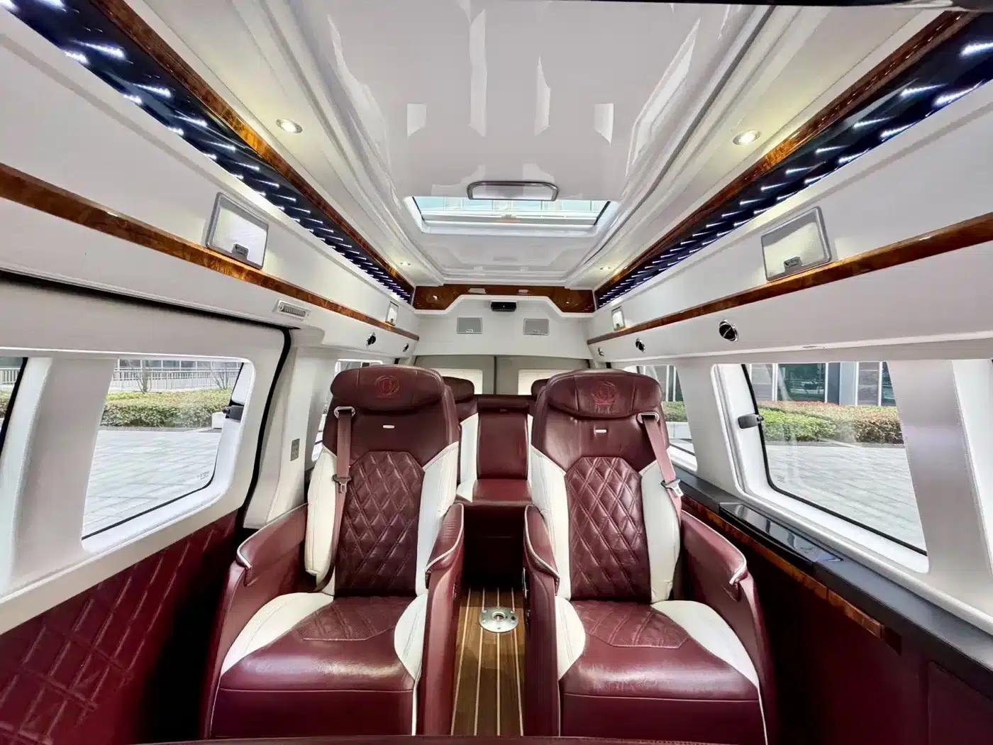 2016 SAVANA 5.3L G660S 4WD Elegant Collection Edition — миниатюра 15