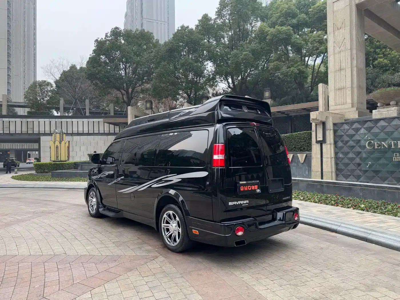 2017 SAVANA G660 Luxury Edition — миниатюра 5