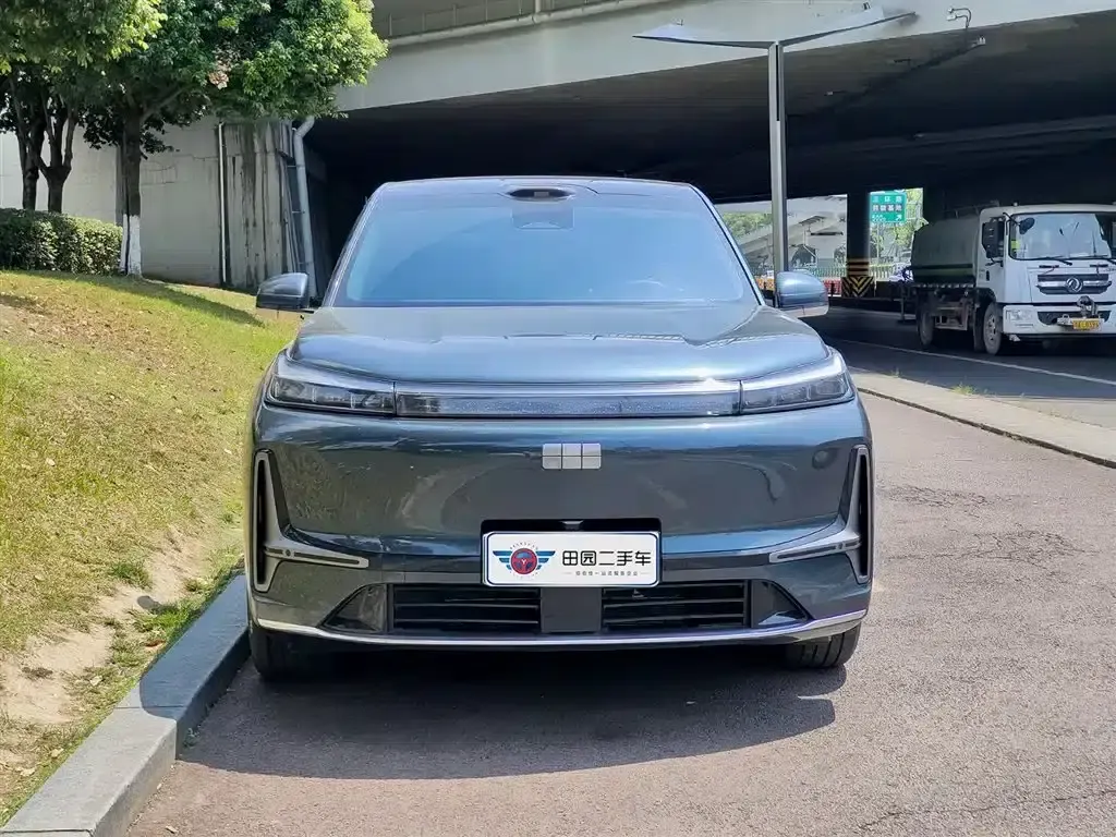 Galaxy M9 2025 230km/h 2WD Explorer Edition — миниатюра 2
