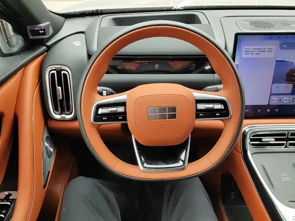 Galaxy M9 2025 210km/h AWD Navigator Edition — миниатюра 11