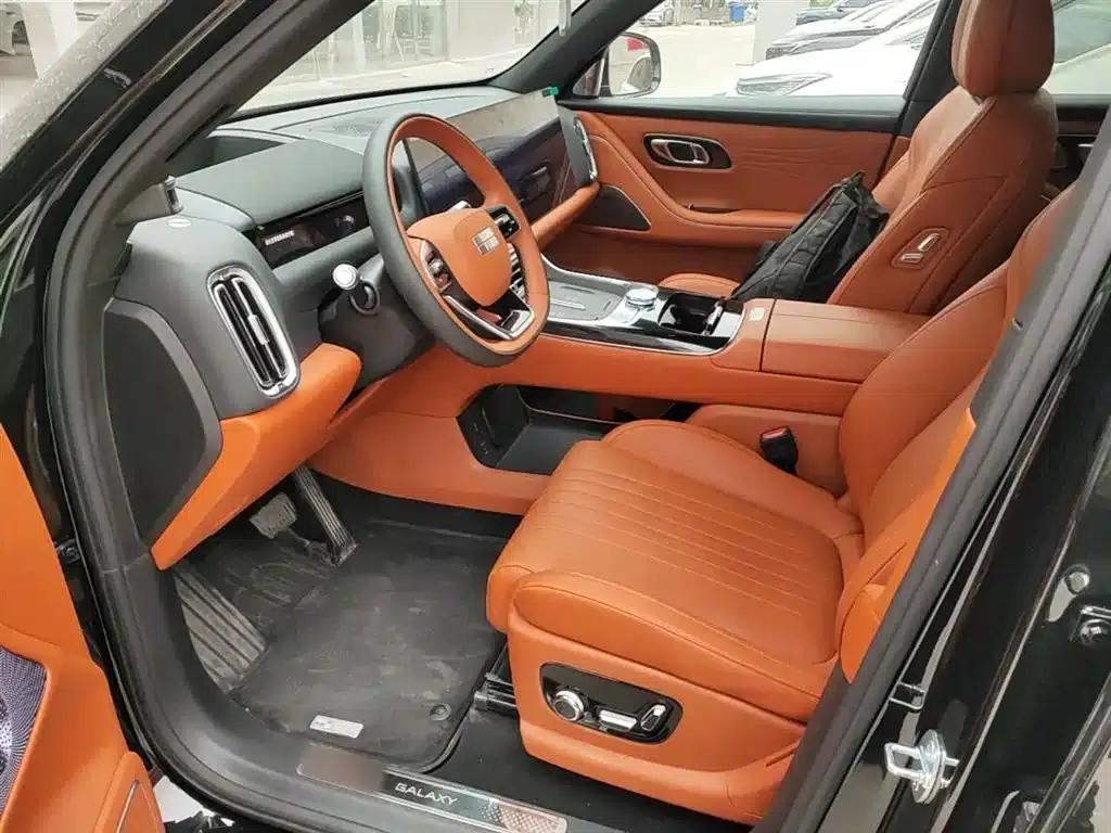 Galaxy M9 2025 210km/h AWD Navigator Edition — миниатюра 15