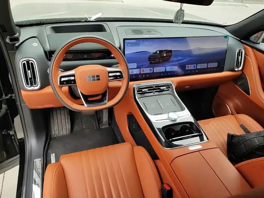 Galaxy M9 2025 210km/h AWD Navigator Edition — миниатюра 10