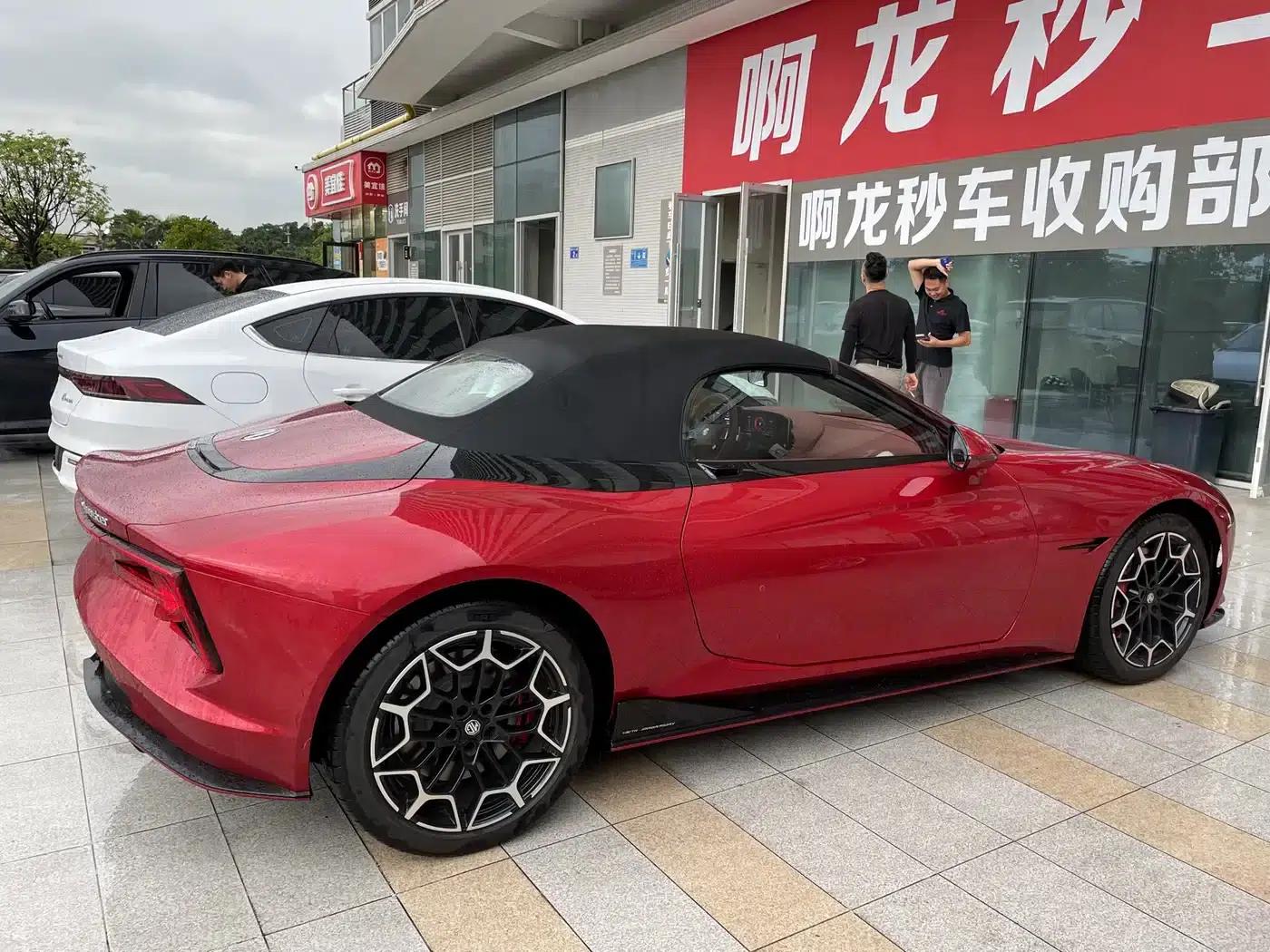 2024 MG Cyberster 501km Charming Edition — миниатюра 8