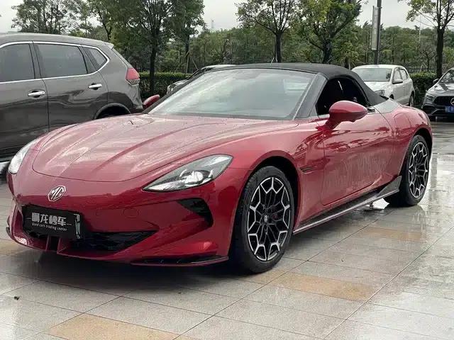 2024 MG Cyberster 501km Charming Edition