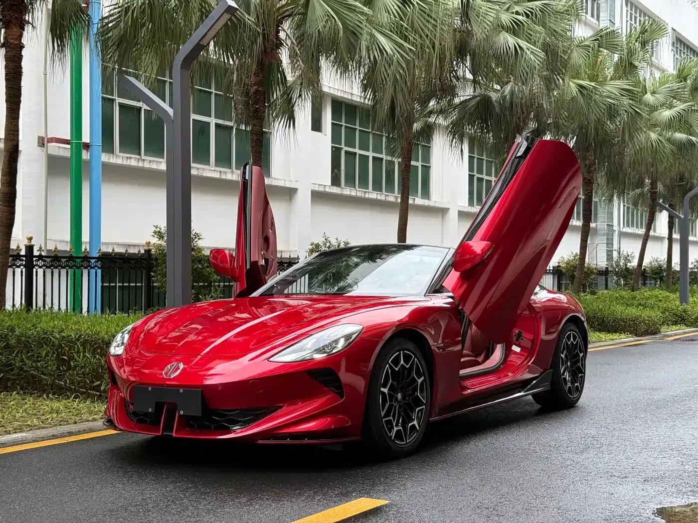 2024 MG Cyberster 501km Charming Edition — миниатюра 1