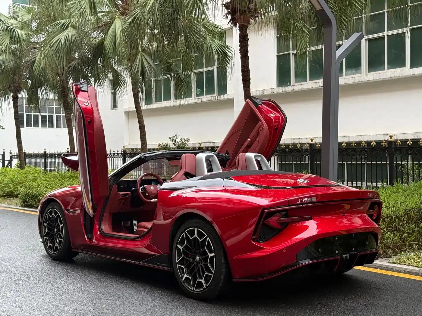 2024 MG Cyberster 501km Charming Edition — миниатюра 4
