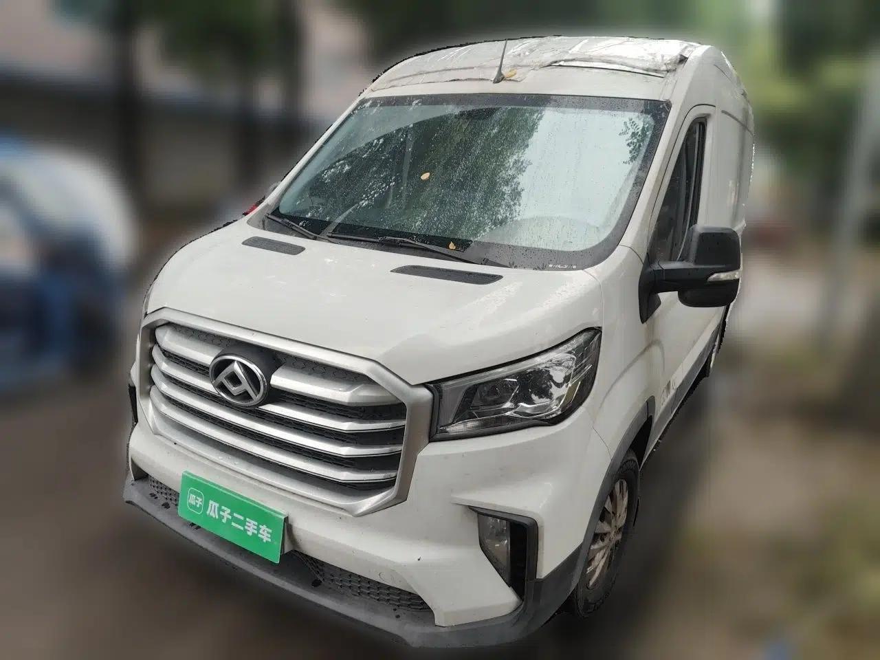 Used SAIC MAXUS Xintu V90 2022 2.0T Manual VAN Rear-Drive Long Wheelbase High Roof Single Rear Tire 3-Seater — миниатюра 1