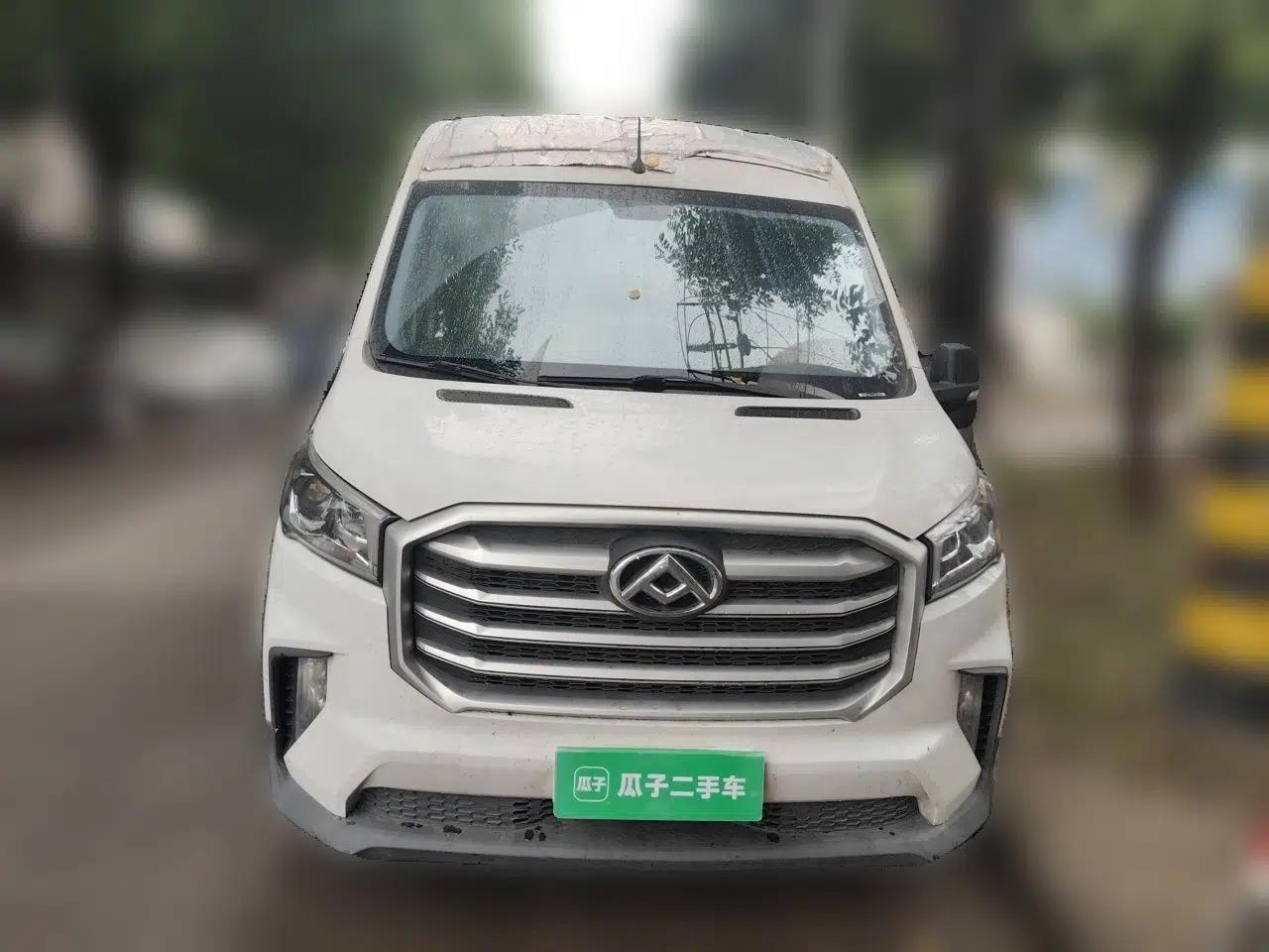 Used SAIC MAXUS Xintu V90 2022 2.0T Manual VAN Rear-Drive Long Wheelbase High Roof Single Rear Tire 3-Seater — миниатюра 2