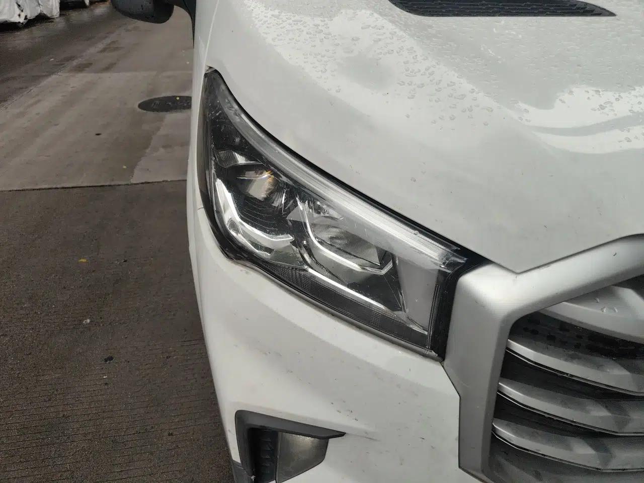 Used SAIC MAXUS Xintu V90 2022 2.0T Manual VAN Rear-Drive Long Wheelbase High Roof Single Rear Tire 3-Seater — миниатюра 7