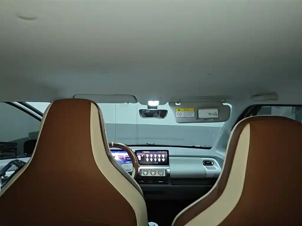 Wuling Air ev Clear Sky 2023 Model, Four-Seat - Advanced Edition — миниатюра 18