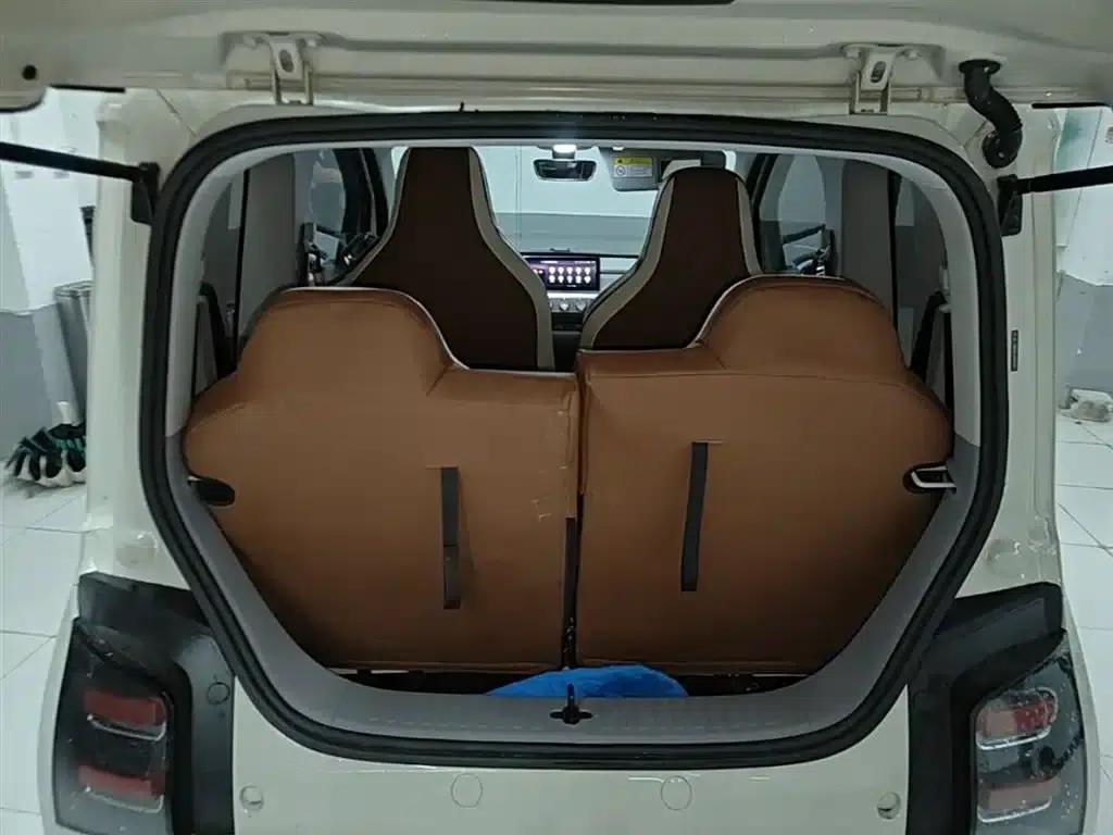 Wuling Air ev Clear Sky 2023 Model, Four-Seat - Advanced Edition — миниатюра 19