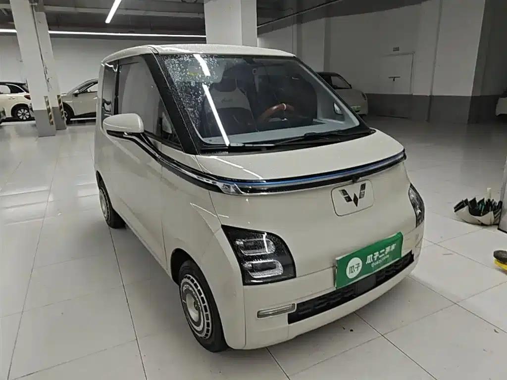 Wuling Air ev Clear Sky 2023 Model, Four-Seat - Advanced Edition — миниатюра 4