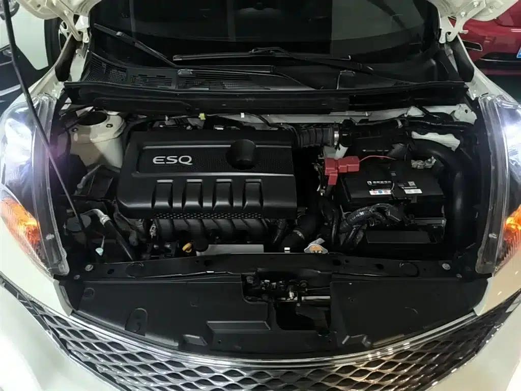 Infiniti ESQ 2014 1.6L Sporty Edition — миниатюра 20