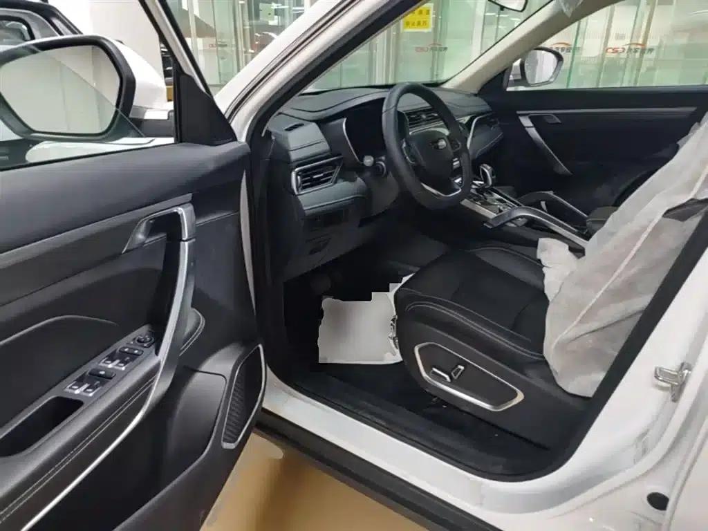 Remote FX 2021 1.8T Smart Connect 5-seater — миниатюра 16
