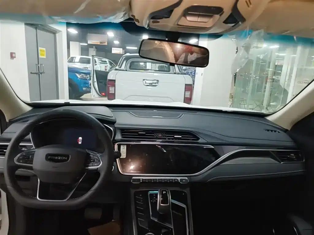 Remote FX 2021 1.8T Smart Connect 5-seater — миниатюра 10