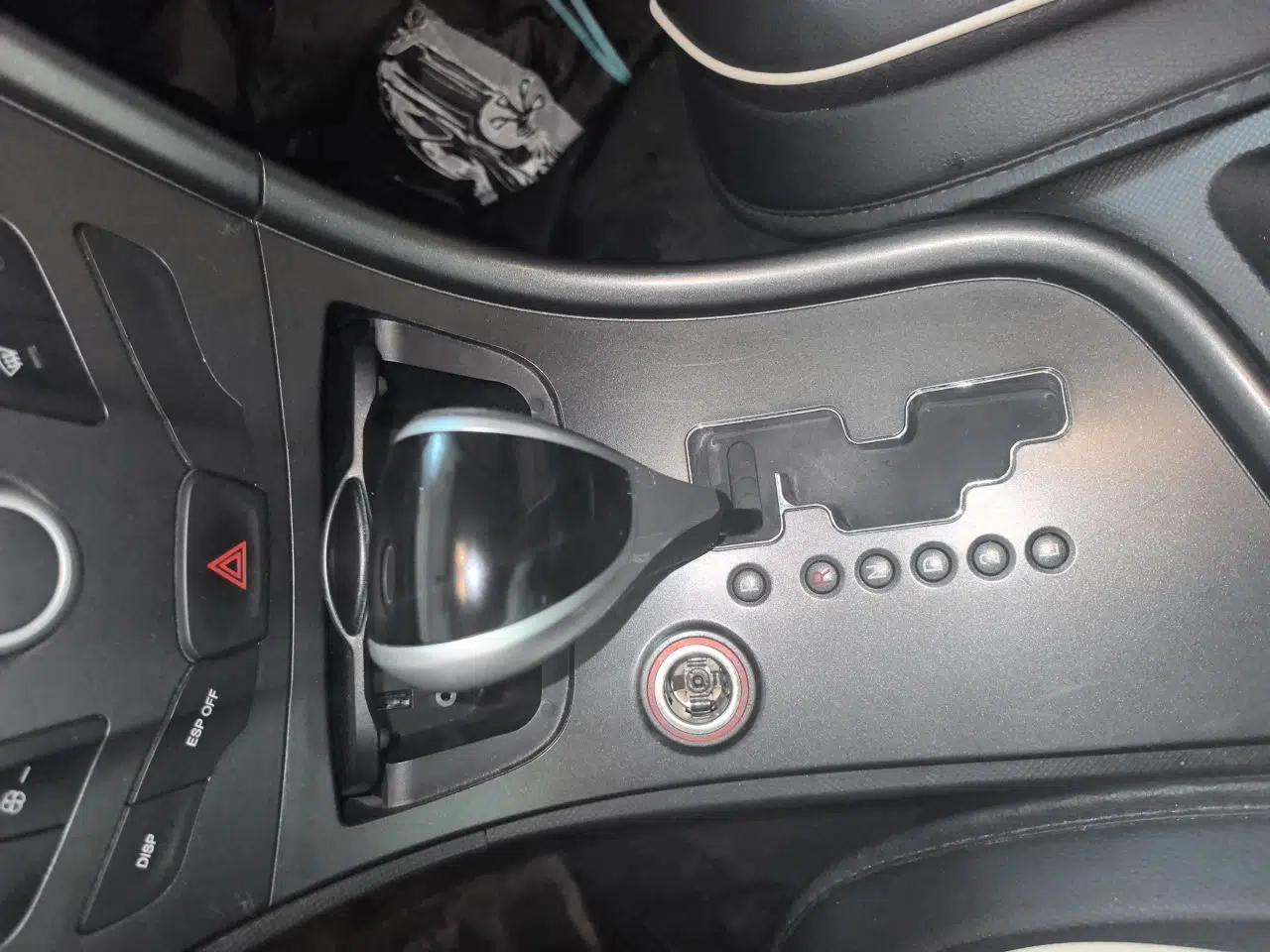 Used GAC Trumpchi GA3 2013 1.6L Automatic Elite ESP Edition — миниатюра 14