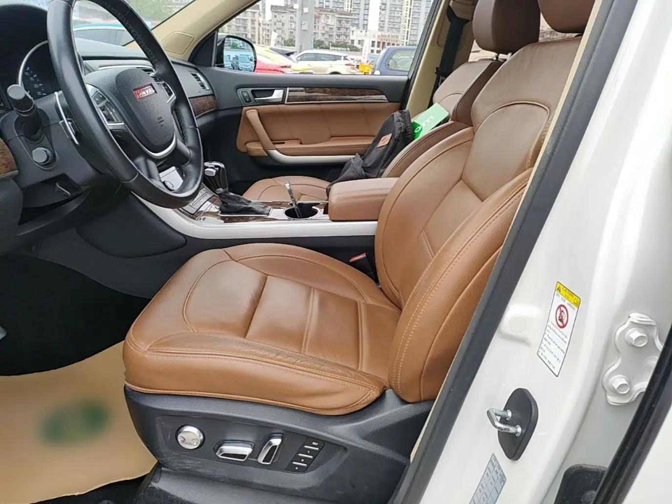 Used Haval H8 2015 2.0T Two-Wheel-Drive Luxury Version — миниатюра 17