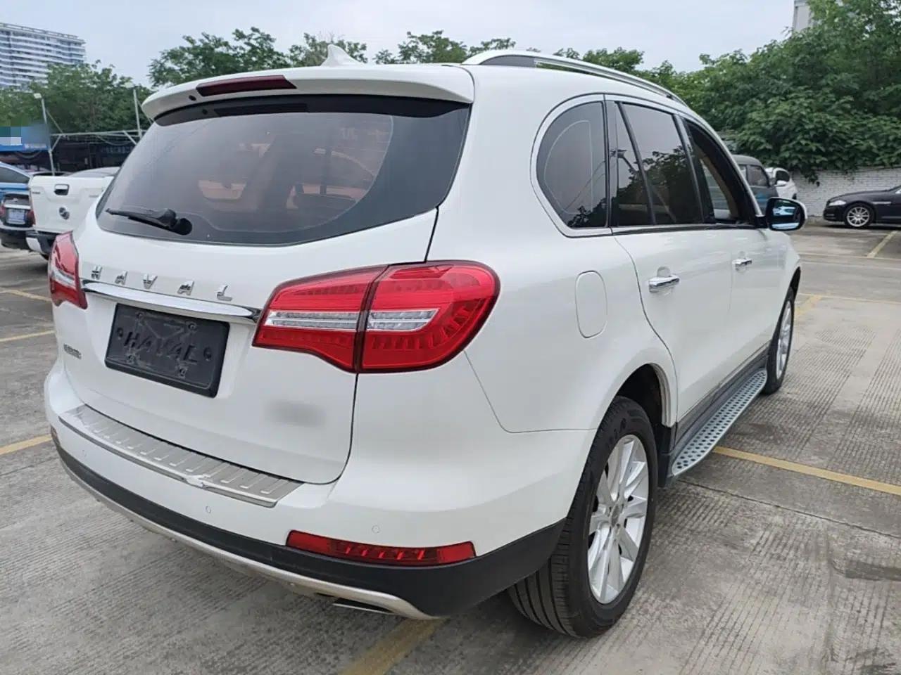 Used Haval H8 2015 2.0T Two-Wheel-Drive Luxury Version — миниатюра 6