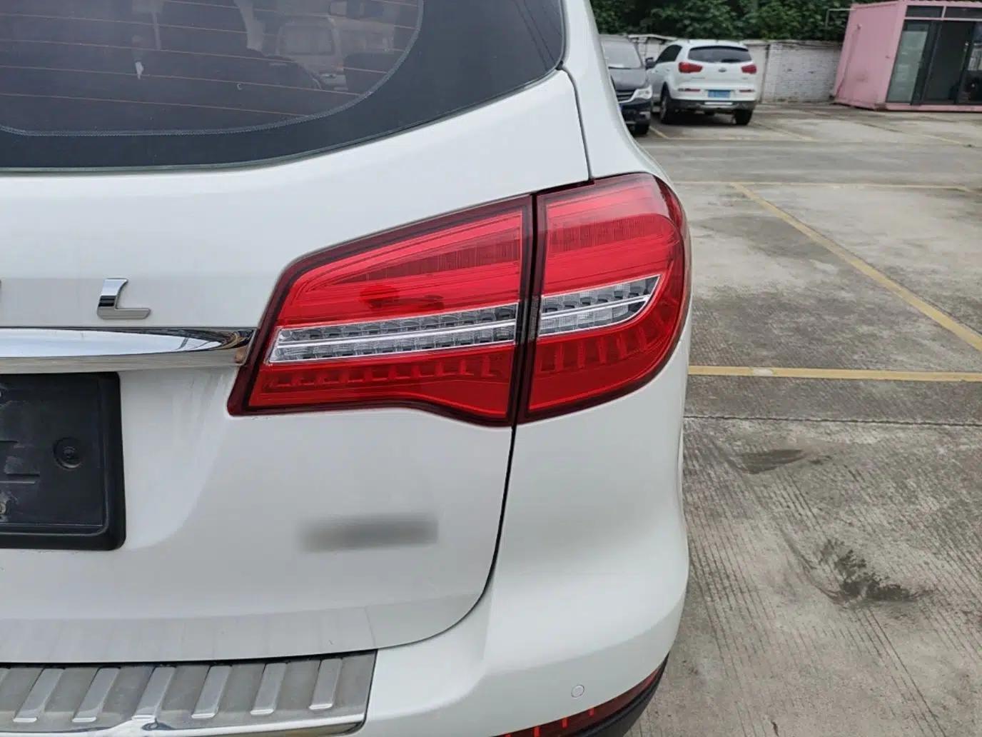 Used Haval H8 2015 2.0T Two-Wheel-Drive Luxury Version — миниатюра 9