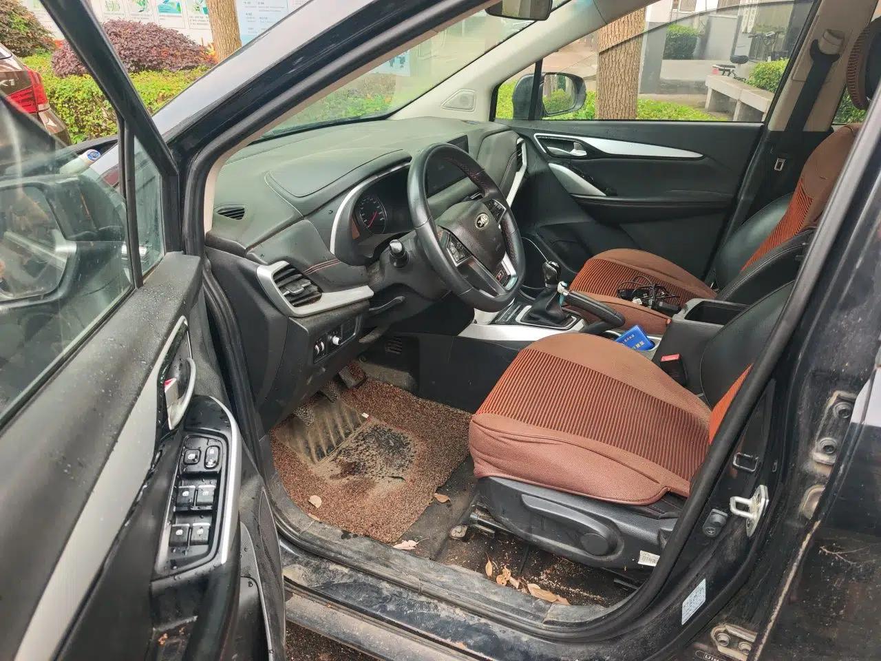 Used JAC Group Refine R3 2018 1.6L Manual Comfort Model — миниатюра 16