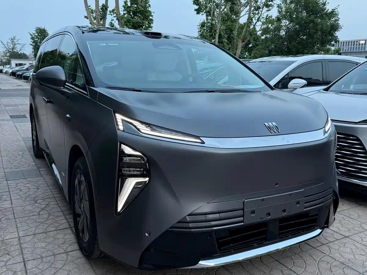 Buick Ultimate Family 2026 Luxury Edition — миниатюра 3