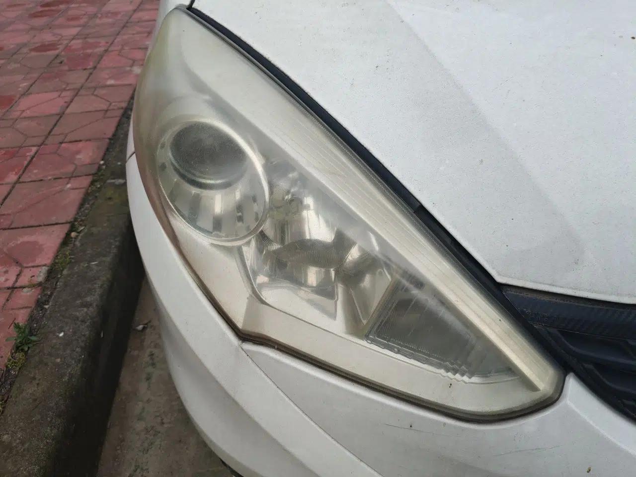 Used Suzuki Liana A6 2015 Hatchback 1.5L Automatic Ideal Model — миниатюра 7