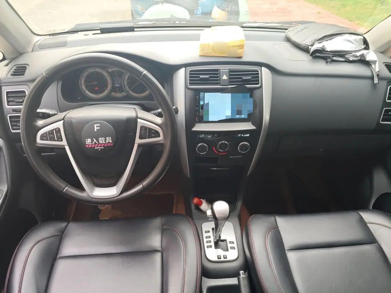 Used Suzuki Liana A6 2015 Hatchback 1.5L Automatic Ideal Model — миниатюра 9