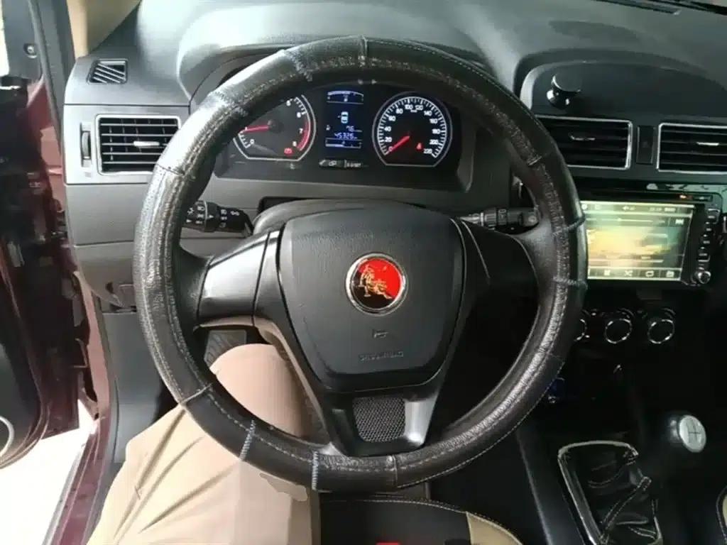 Jingyi X3 2015 1.5L Comfort Model — миниатюра 11