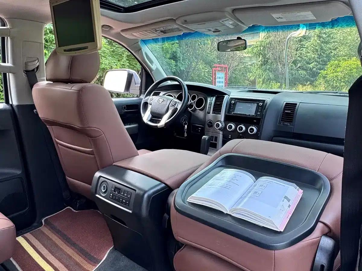 Sequoia 2010 5.7 Platinum Edition — миниатюра 15