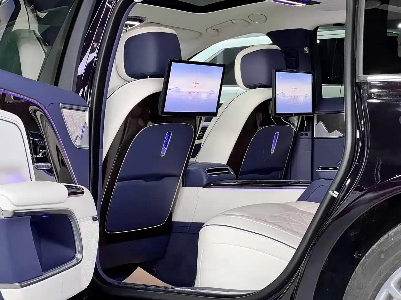 Hongqi Golden Sunflower Elegant 2024 Model 4.0T V8 — миниатюра 37