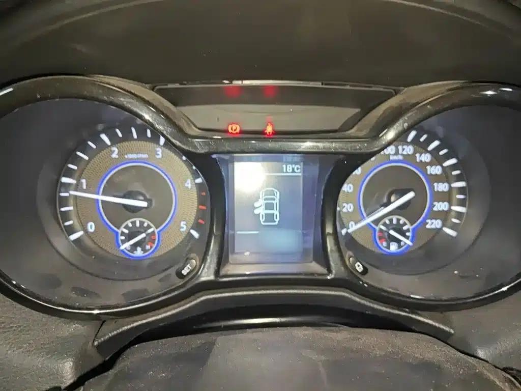 Territory Tiger 3 2018 2.5T Diesel 2WD Entry-Level Long Wheelbase — миниатюра 4